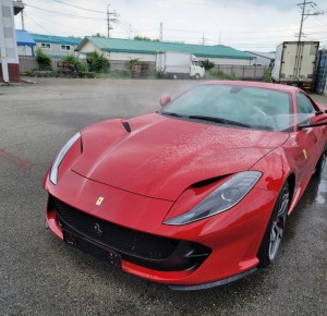 페라리 812슈퍼패스트 인증입고